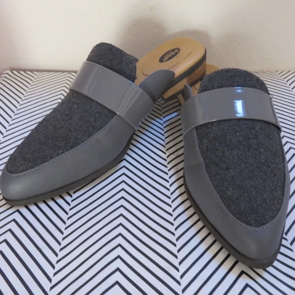 Dr. Scholl’s grey mules 6 flats